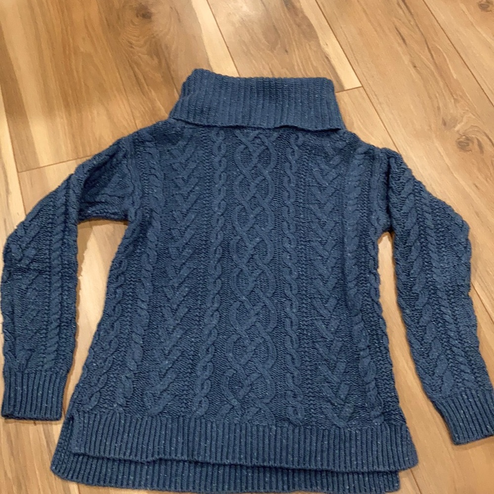 Cozy, turtleneck cable knit